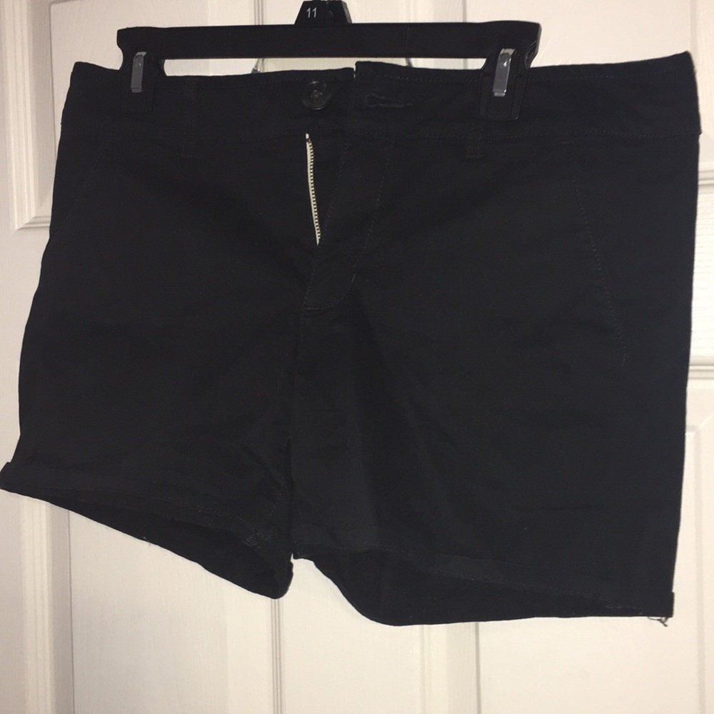 American Eagle Black Midi Shorts like NEW!